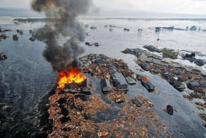 Землетрясение в Японии (25 фото + видео)