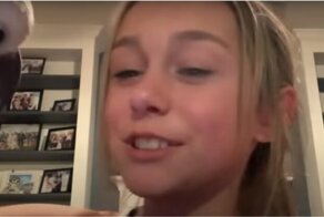 Пернатый стоматолог помог девочке удалить молочный зуб