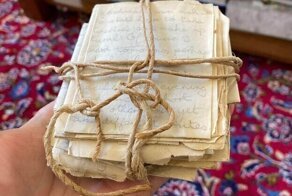 Хозяйка дома обнаружила в стене тайник с любовными письмами из 50-х