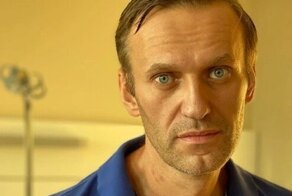 Алексея Навального выписали из клиники Charite