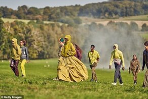 Лондонская неделя моды прошла в полях