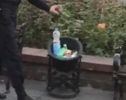 «Осторожно! Профессионалы!»: полицейские в Бресте попинали гранату