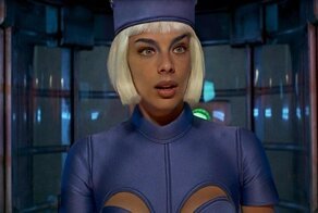 Красавица-стюардесса из кино «Пятый элемент»: Как она выглядит теперь