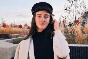 Воронежская школьница показала разницу между учебником и заданием ЕГЭ и получила 100 баллов