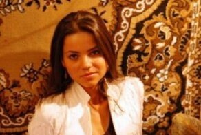 Они достойны фотографий на фоне Эйфелевой башни, но пока довольствуются коврами