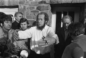 Александр Солженицын: какая сумма находилась на европейских счетах писателя перед его высылкой из страны