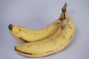 Семь проблем, от которых можно избавиться при помощи двух бананов