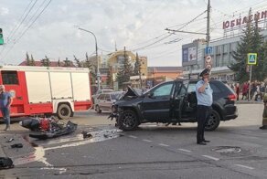 Авария дня. В Рыбинске серьезно пострадал мотоциклист