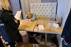 Семидневную девочку хотела продать собственная мать за 300 тысяч рублей