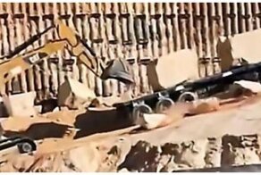 Экскаваторщик уберег себя и водителя грузовика от страшной аварии