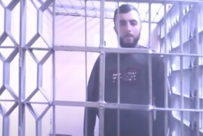 Суд отказал сбившему пешеходов рэперу в домашнем аресте