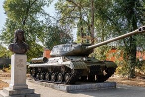 В Воронеже на частные средства восстановили танк «Иосиф Сталин»