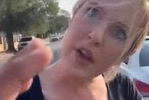 Неадекватная американка пристала к парню и бросила в него щенка