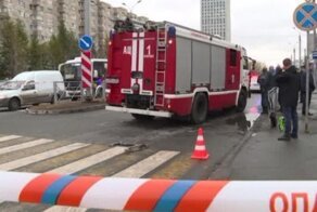 Авария дня. В Архангельска ребенок на самокате попал под колеса пожарного автомобиля