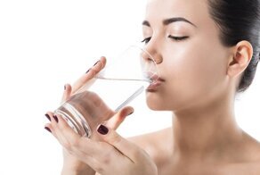 Излишки воды в организме: причины и способы выведения