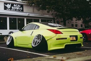 Nissan 350Z с безумным развалом колес удивил пользователей сети