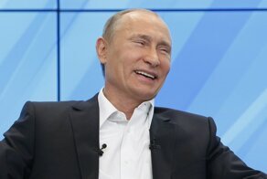 "Кто ему пишет эти идиотские шутки?": реакция соцсетей на свежую метафору Путина