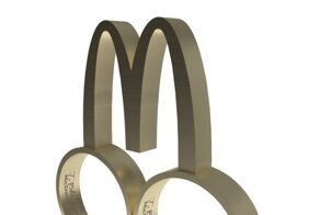 Семейный ресторан McDonald’s выпустил фирменный кастет