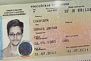 Сноуден получил бессрочный вид на жительство в России