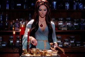 Гифки с девушками