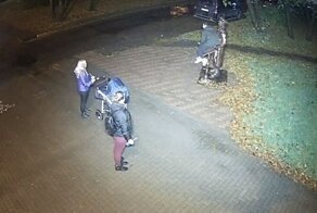 В Череповце вандал сломал скульптуру купца