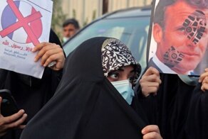 Остановите планету, Макрону срочно нужно сойти