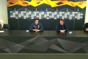 Переводчица не смогла перевести ответ игрока ЦСКА и сбежала с пресс-конференции