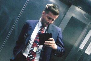 "Спасибо вам и идите на ***": бортпроводник послал пассажиров и уволился