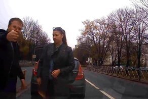 Дорожная учительница из Брянска устроила небольшое ДТП