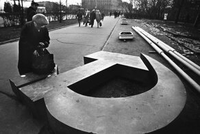 "Да кому нужны ваши станки?! Понадобятся - купим". Слова Гайдара в 91-ом аукнулись спустя 29 лет