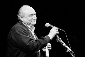 Писатель-сатирик Михаил Жванецкий покинул этот мир