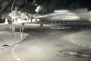 Автомобиль лихача прилетел прямо в церковь