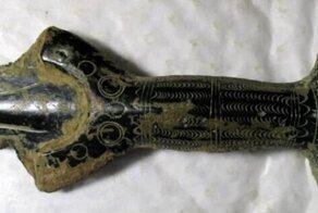 Чешский грибник нашел меч и топор возрастом 3300 лет