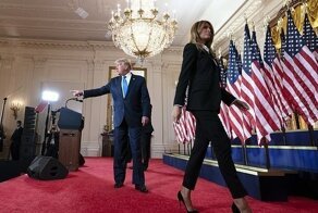 Мелания Трамп «считает минуты до развода»