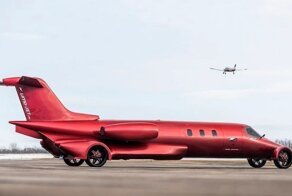 Рожденный летать и ползать может! Limo-Jet — сумасшедший самолет-лимузин