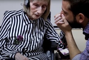 Болезнь Альцгеймера не смогла остановить любовь пожилой балерины к танцу