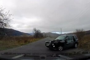 Авария дня. Пассажирка не пристегнулась и вылетела из салона