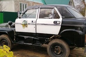 УАЗ скрестили с «Волгой»: получился очень странный внедорожник