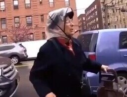 Бабушка, 17 лет живущая в США, комично рассказывает о своих буднях