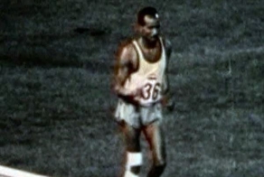 Из жизни сильных людей (3 фото + видео)