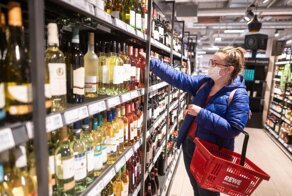 В будущем году алкоголь для россиян станет ещё дороже