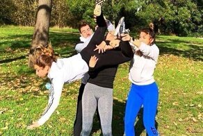 Пользователи Instagram заглянули за кулисы "идеальных" фотосессий