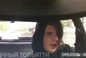 В Тольятти наркоман угнал полицейскую машину и устроил на ней ДТП