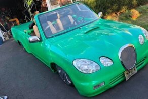 Пикап Toyota превратили в очень странный лоурайдер и теперь пытаются продать