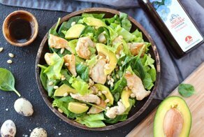 Вкусные и простые салаты с авокадо в домашних условиях