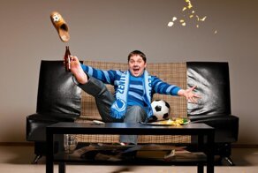 Когда предмет гардероба превращается в шипастый цветок?