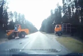 Жесткий наезд на стальной буксировочный трос