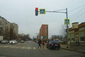 Второй день рождения пешеходов из Ростова-на-Дону: автомобиль пролетел на красный