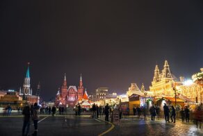 Мнение Кремля об идее сделать 31 декабря выходным высказал Песков