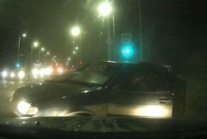 Авария дня.  Раз, два и в дамках!